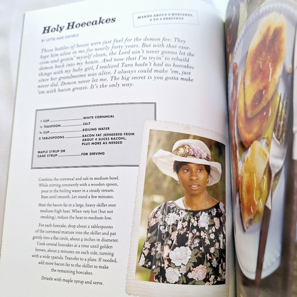 True Blood Series"A True Fan" Cook book and tee-shirt bundle. - Picture 9 of 15